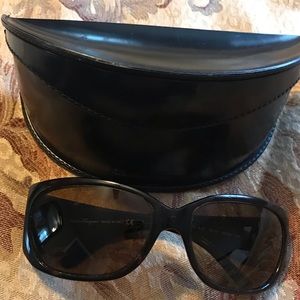 Salvatore Feregamo polarized sunglasses
